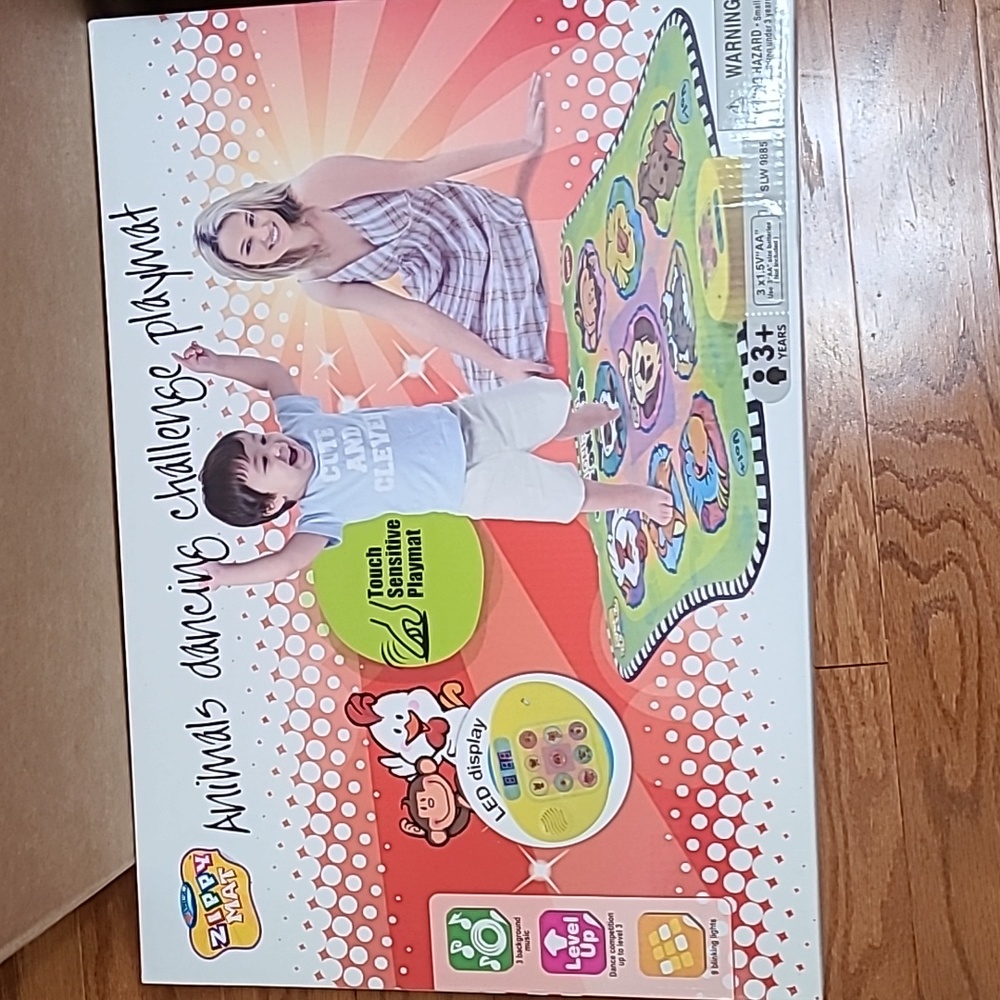 Zippy Mat animals dancing challenge playmat